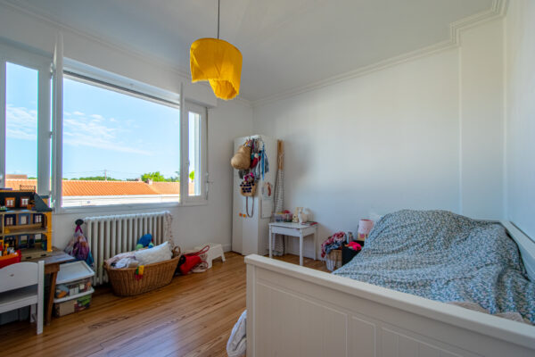 Maison contemporaine Bacalan I 5 pièces I 140m2 I Piscine – Image 8